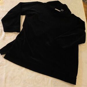 Chaus Sport women’s size medium, black velvet, cowl neck tunic top. EUC